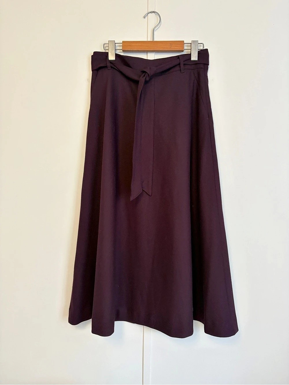 RW&CO. Midi Tie Waist Skirt in Plum Size 6 Like New - Picture 2 of 9